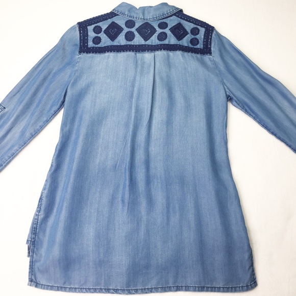 Anthropologie Chambray Button Down Shirt - Picture 3 of 10